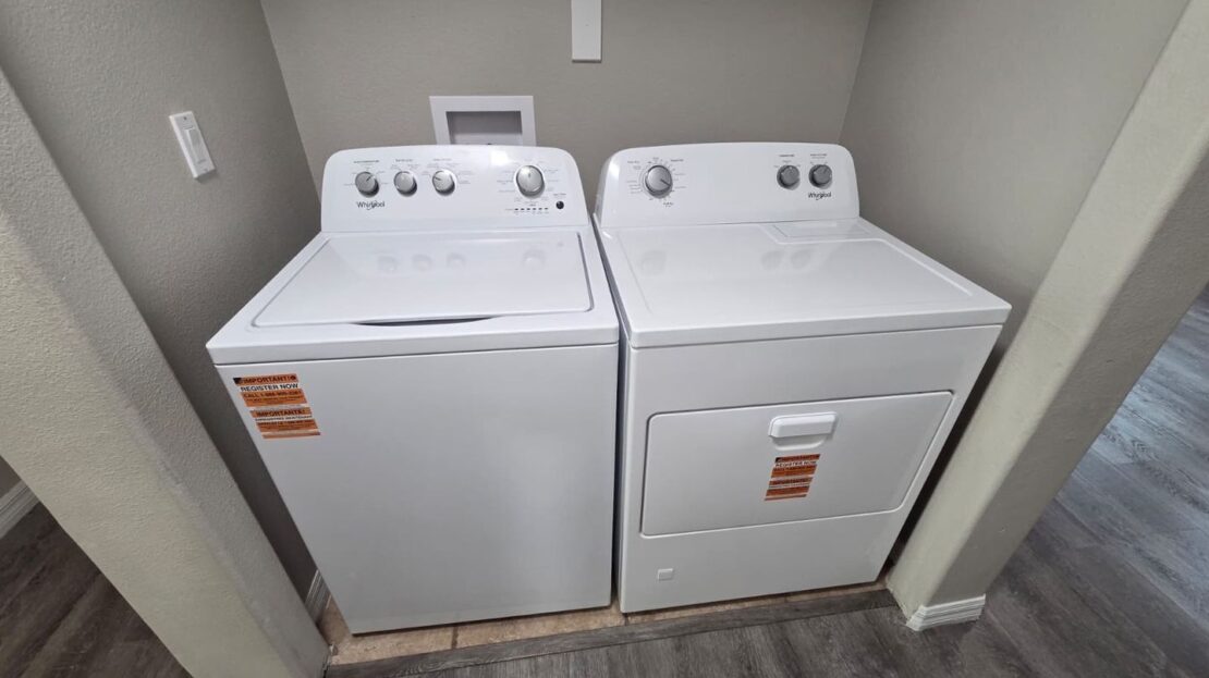 4160 Overbrook Dr - Las Vegas - Nevada - 3 bed, 2 bath rental property