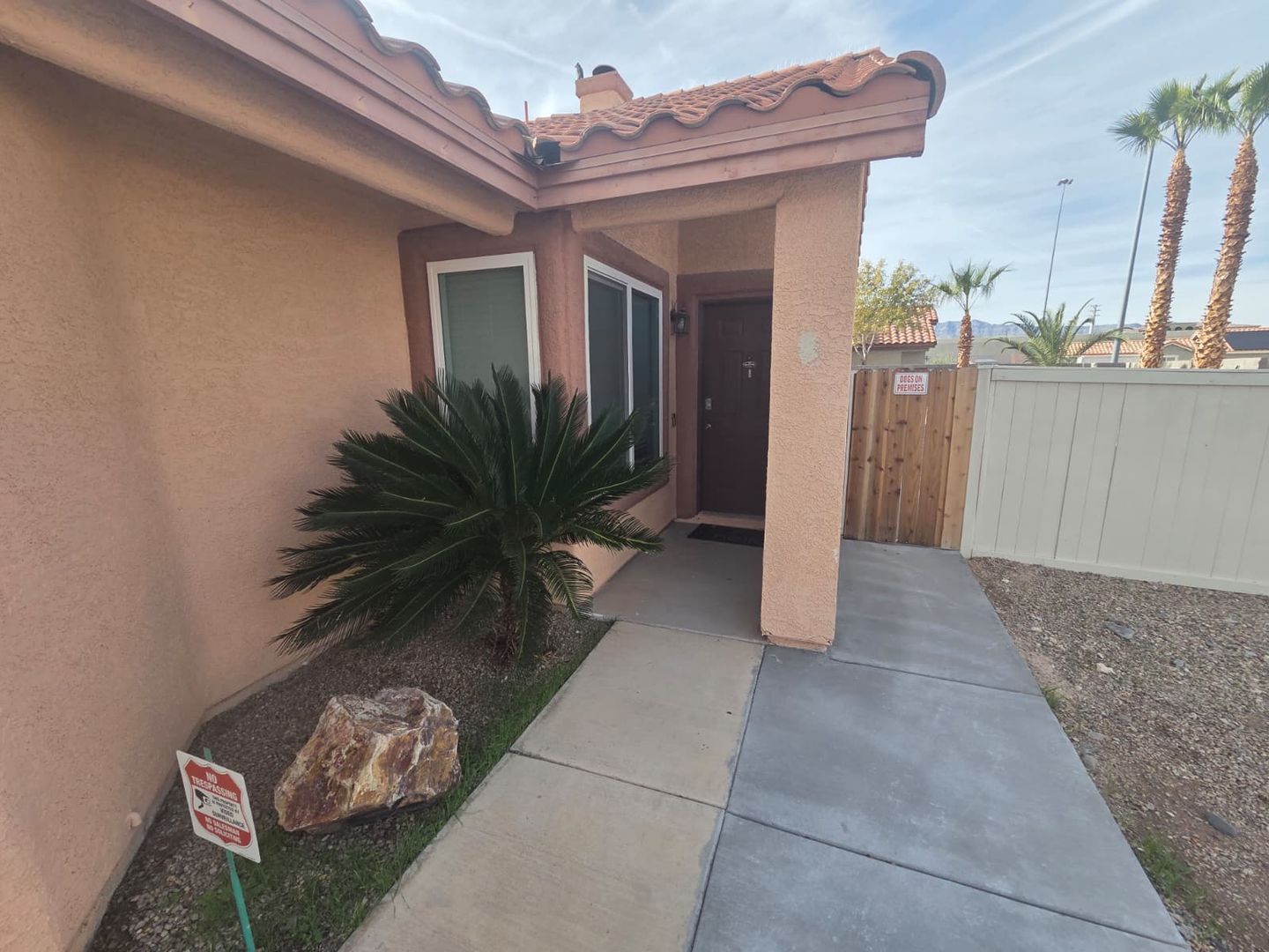 4160 Overbrook Dr - Las Vegas - Nevada - 3 bed, 2 bath rental property