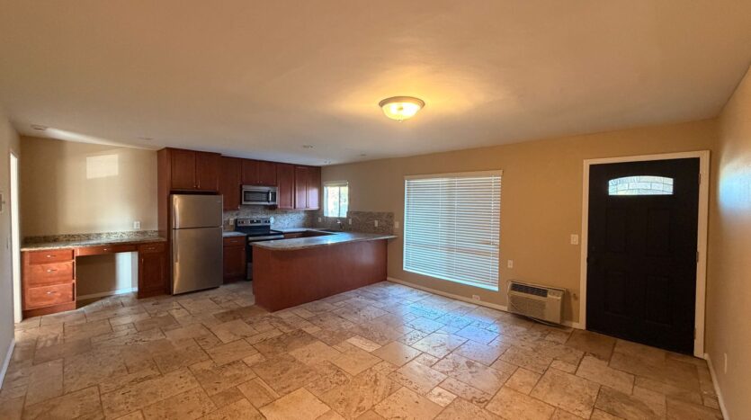 421 South Mollison Avenue 40 - El Cajon - California - 1 bed, 1 bath rental property