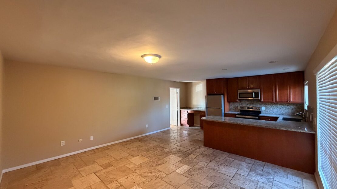 421 South Mollison Avenue 40 - El Cajon - California - 1 bed, 1 bath rental property
