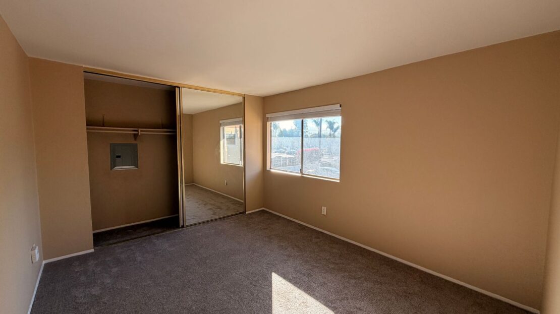 421 South Mollison Avenue 40 - El Cajon - California - 1 bed, 1 bath rental property