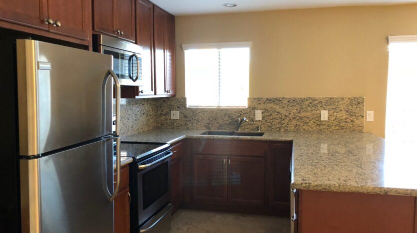 421 South Mollison Avenue 40 - El Cajon - California - 1 bed, 1 bath rental property