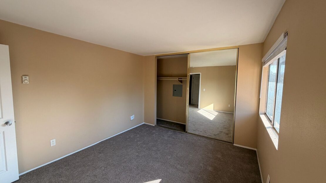 421 South Mollison Avenue 40 - El Cajon - California - 1 bed, 1 bath rental property
