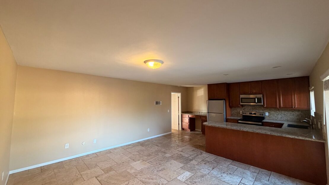 421 South Mollison Avenue 40 - El Cajon - California - 1 bed, 1 bath rental property