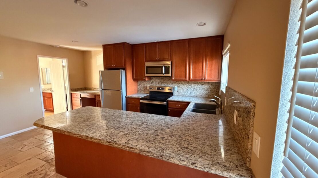 421 South Mollison Avenue 40 - El Cajon - California - 1 bed, 1 bath rental property