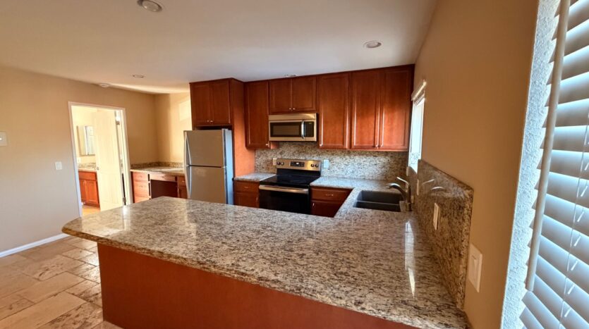 421 South Mollison Avenue 40 - El Cajon - California - 1 bed, 1 bath rental property