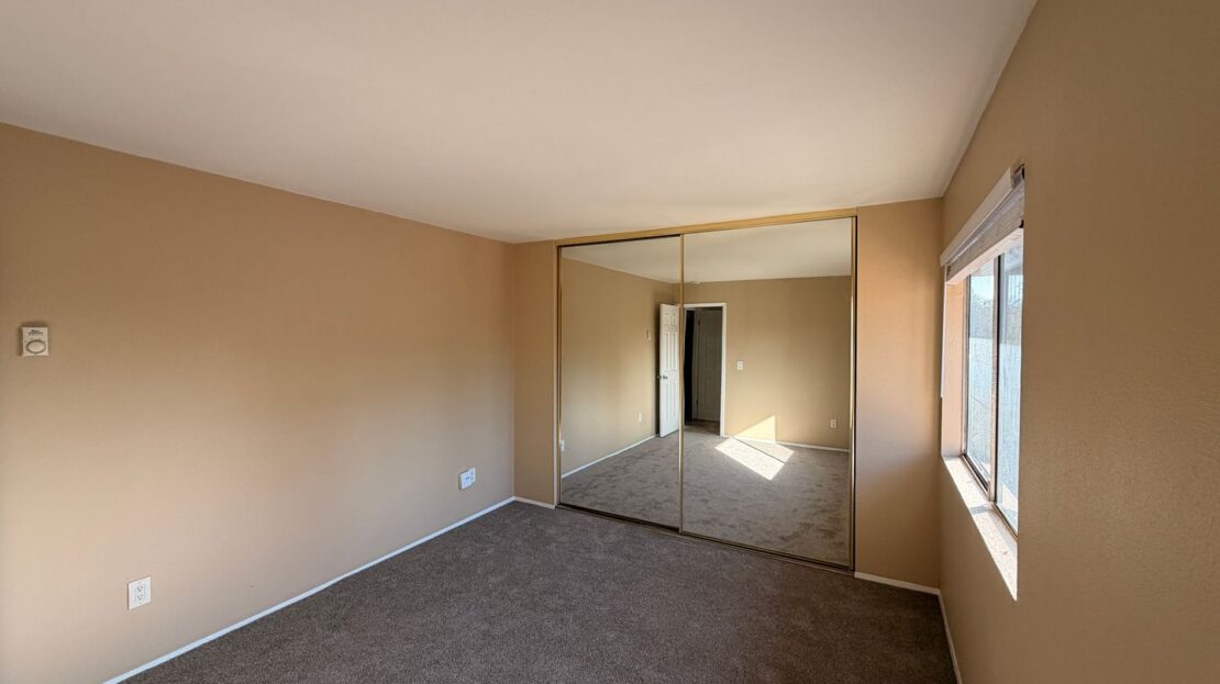 421 South Mollison Avenue 40 - El Cajon - California - 1 bed, 1 bath rental property