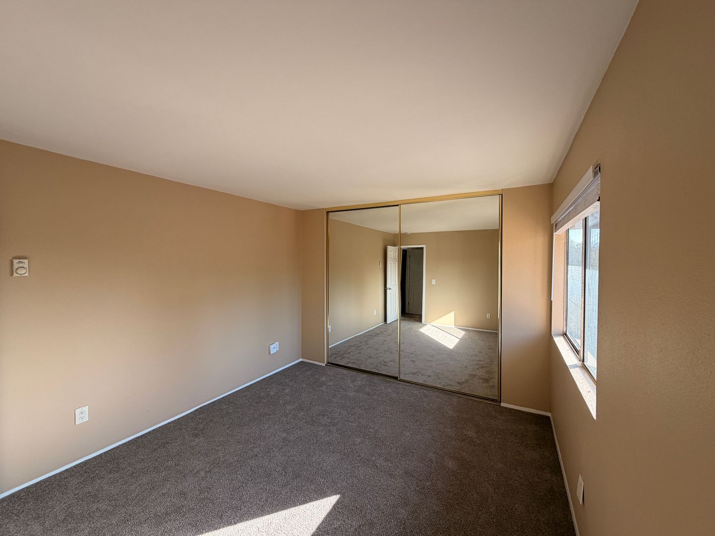 421 South Mollison Avenue 40 - El Cajon - California - 1 bed, 1 bath rental property