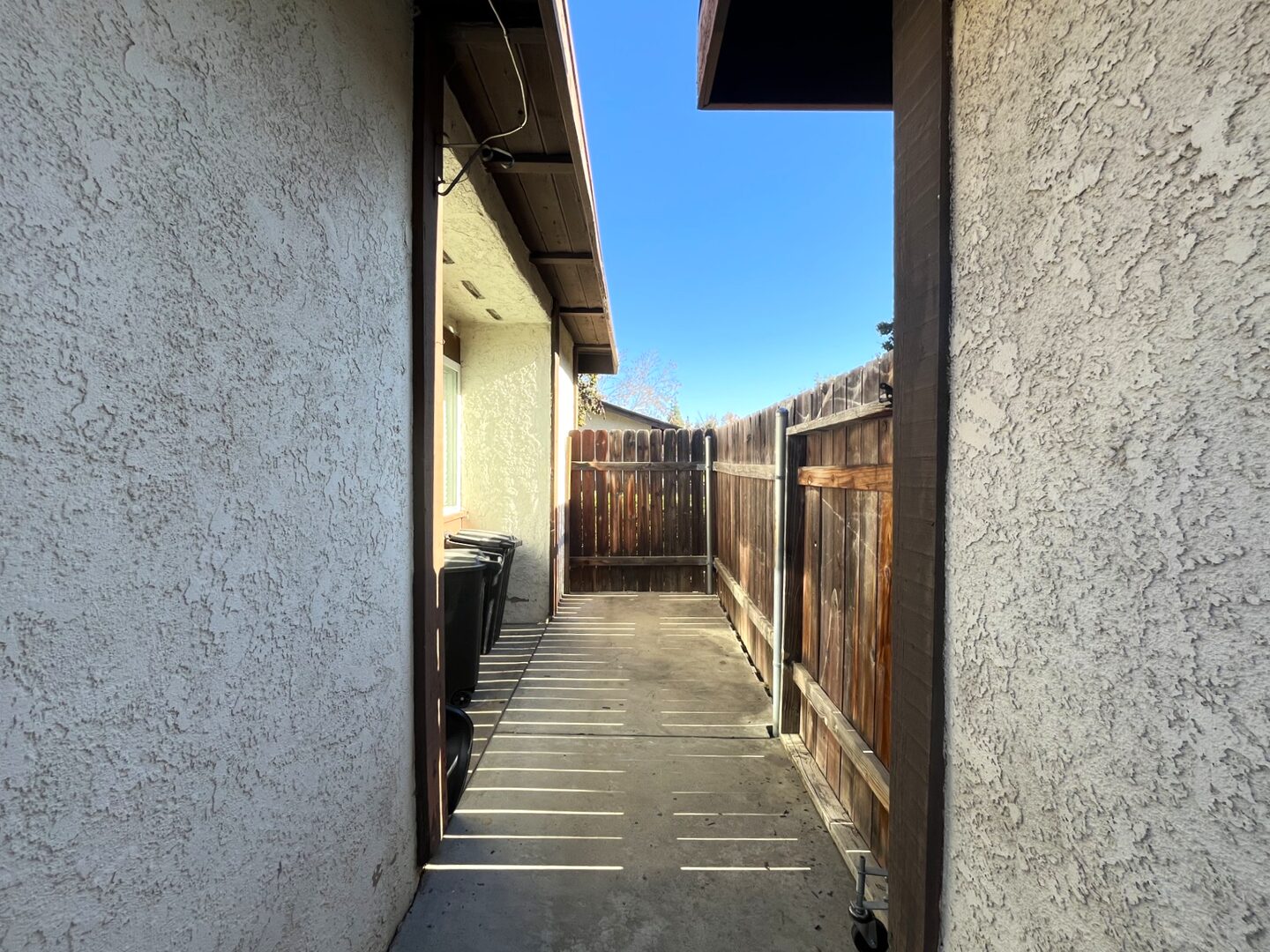 4224 Kingsbury Place - Riverside - California - 3 bed, 2 bath rental property