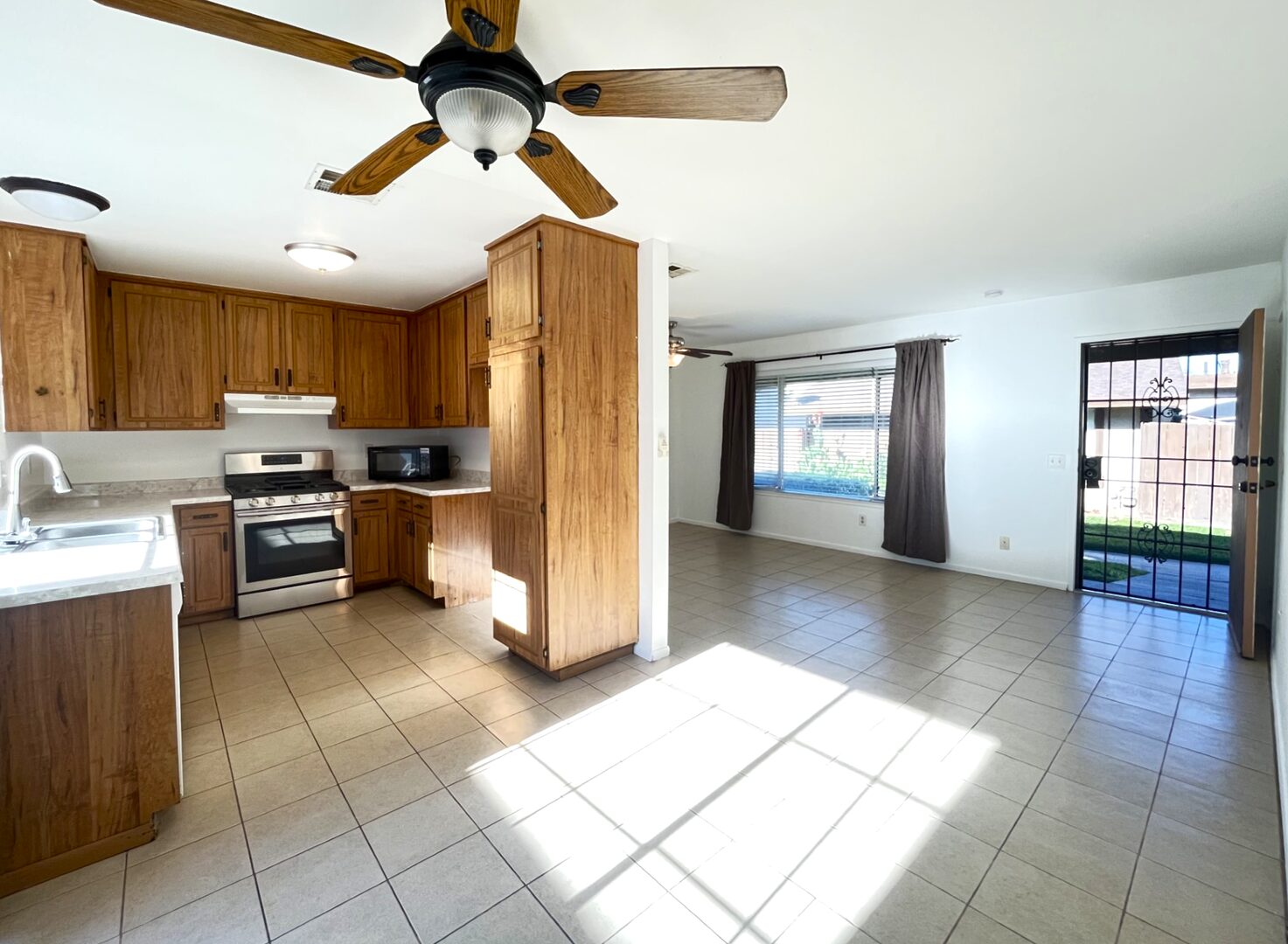 4224 Kingsbury Place - Riverside - California - 3 bed, 2 bath rental property