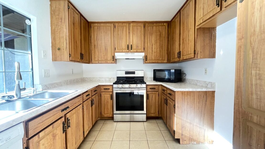 4224 Kingsbury Place - Riverside - California - 3 bed, 2 bath rental property