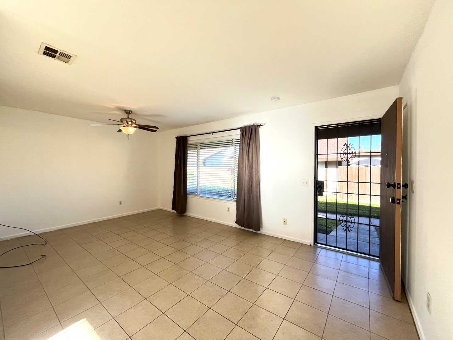 4224 Kingsbury Place - Riverside - California - 3 bed, 2 bath rental property