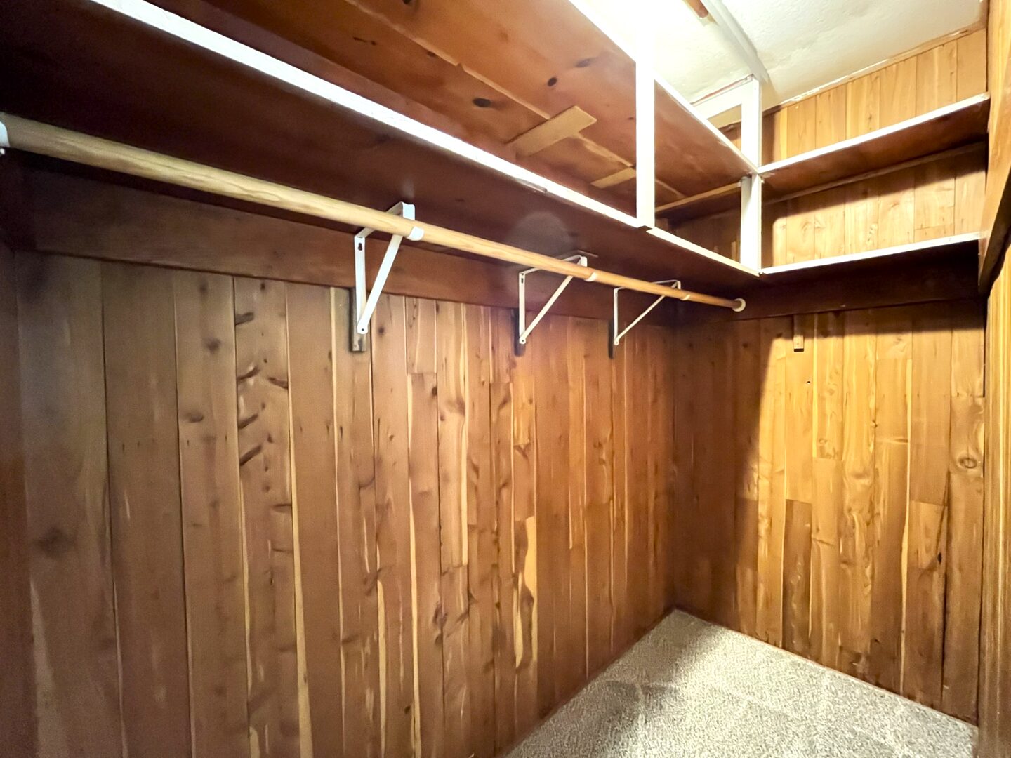 423 E. 8th St - Corona - California - 2 bed, 1.5 bath rental property