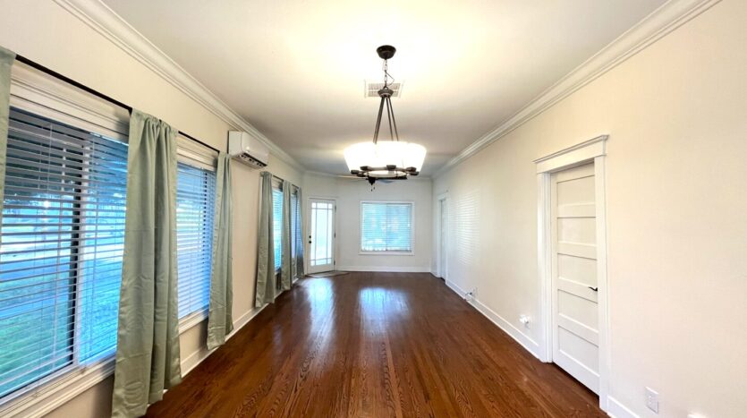 423 E. 8th St - Corona - California - 2 bed, 1.5 bath rental property