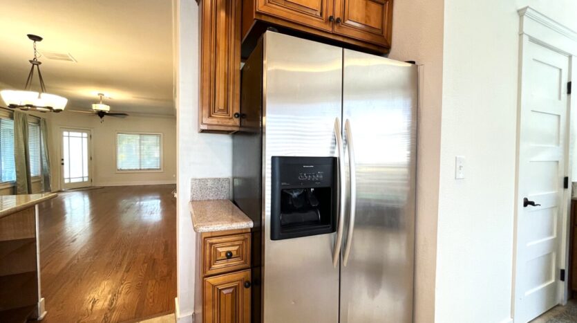 423 E. 8th St - Corona - California - 2 bed, 1.5 bath rental property