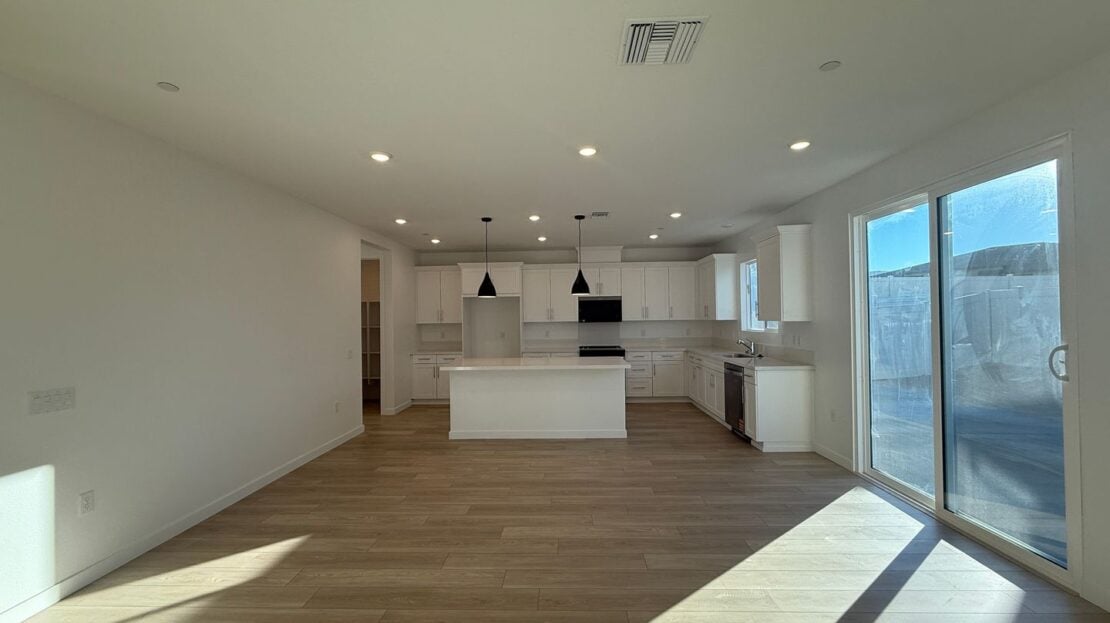 42965 56th St. West - Lancaster - California - 4 bed, 2.5 bath rental property