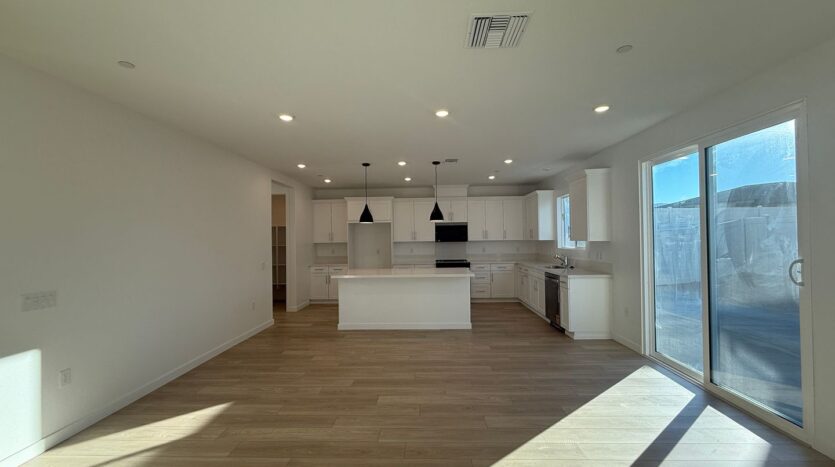 42965 56th St. West - Lancaster - California - 4 bed, 2.5 bath rental property