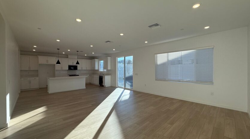 42965 56th St. West - Lancaster - California - 4 bed, 2.5 bath rental property