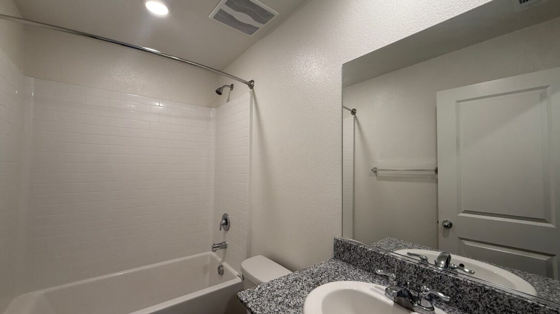 4371 W. Ave J5 - Lancaster - California - 4 bed, 3 bath rental property