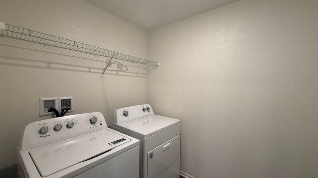 4371 W. Ave J5 - Lancaster - California - 4 bed, 3 bath rental property