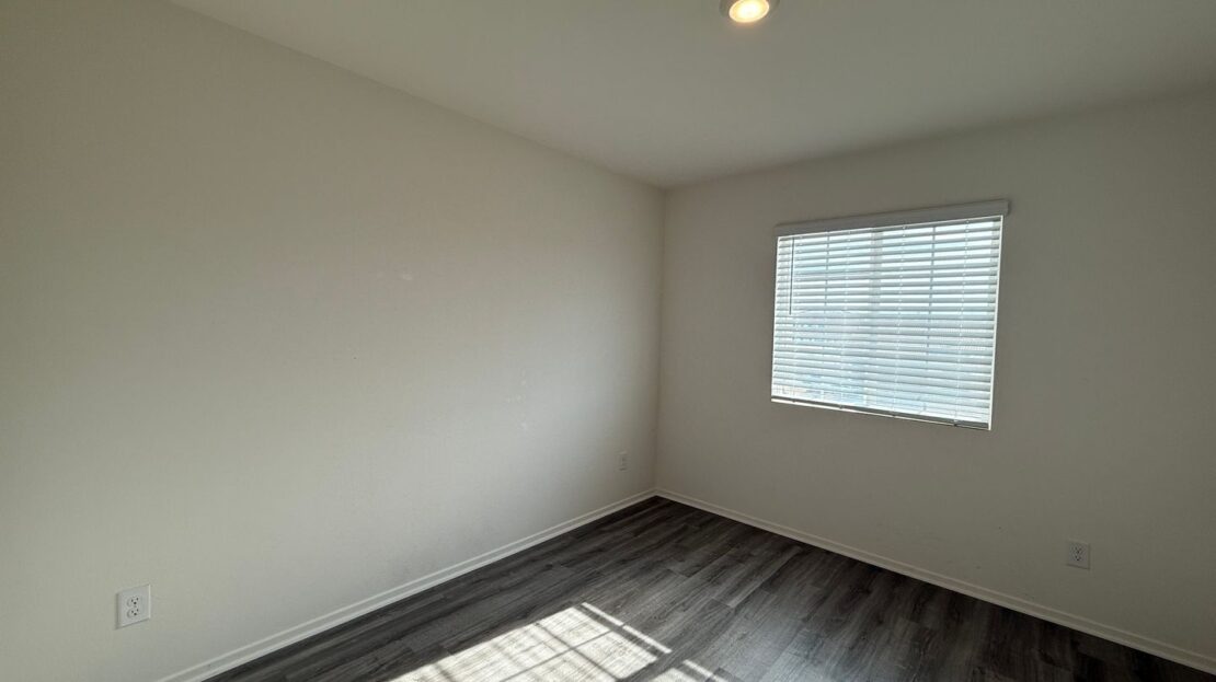 4371 W. Ave J5 - Lancaster - California - 4 bed, 3 bath rental property