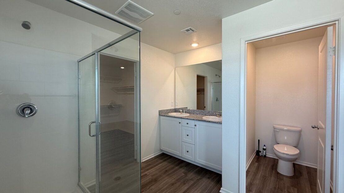 4371 W. Ave J5 - Lancaster - California - 4 bed, 3 bath rental property