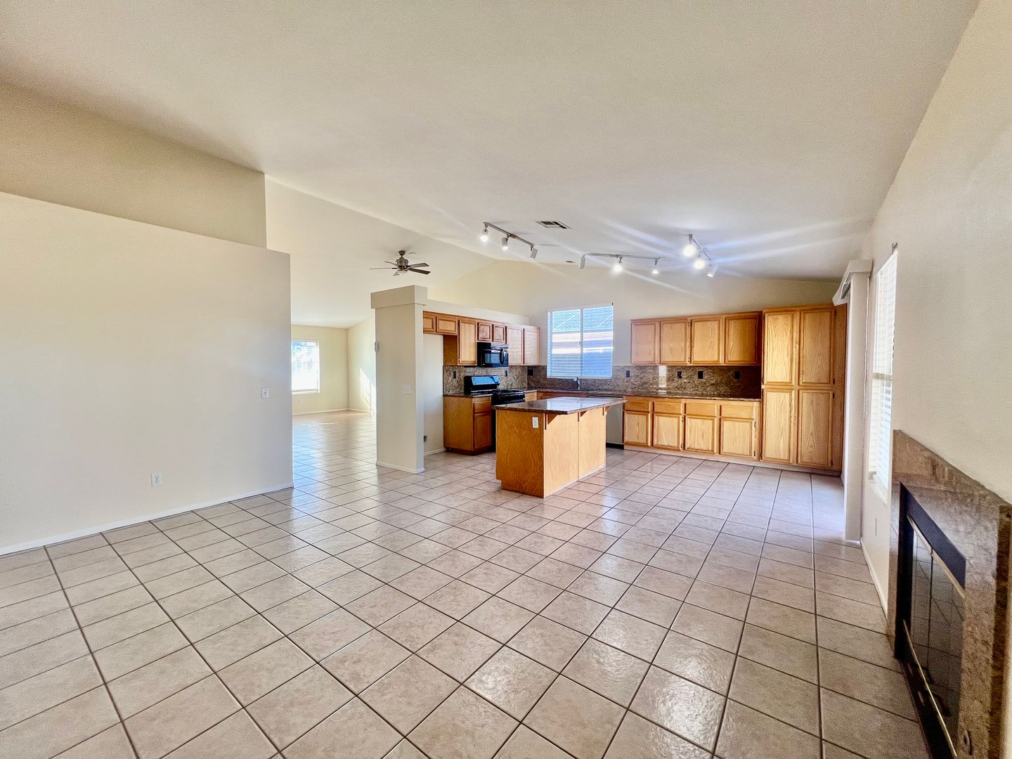 49312 Violet St. - Indio - California - 3 bed, 2 bath rental property