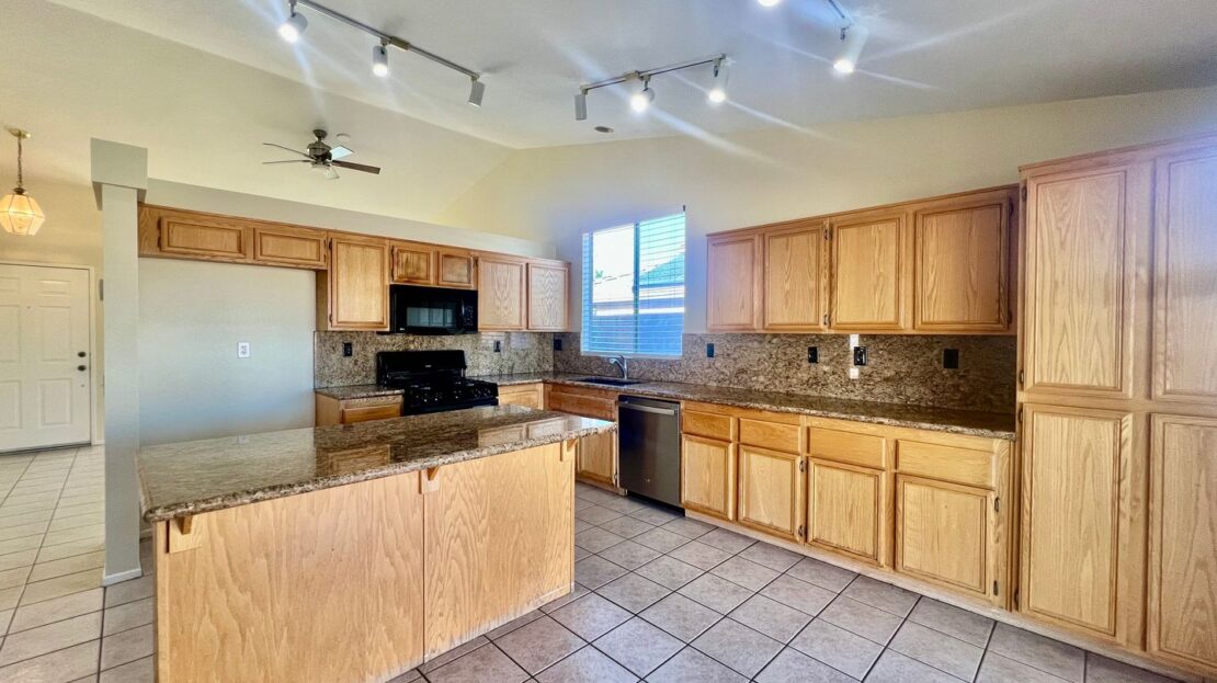 49312 Violet St. - Indio - California - 3 bed, 2 bath rental property