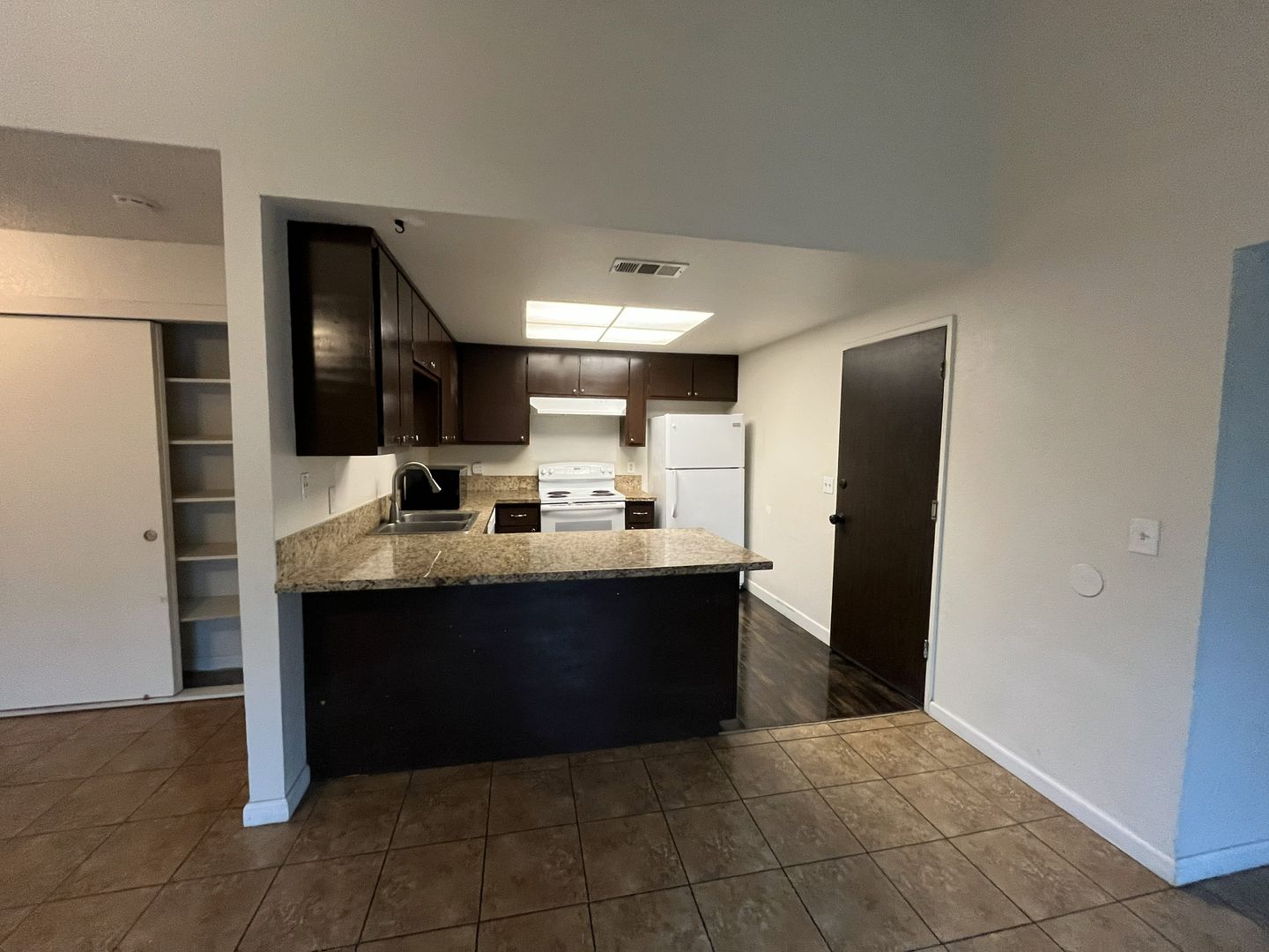 4945 Travertine Circle - Sacramento - California - 2 bed, 1 bath rental property