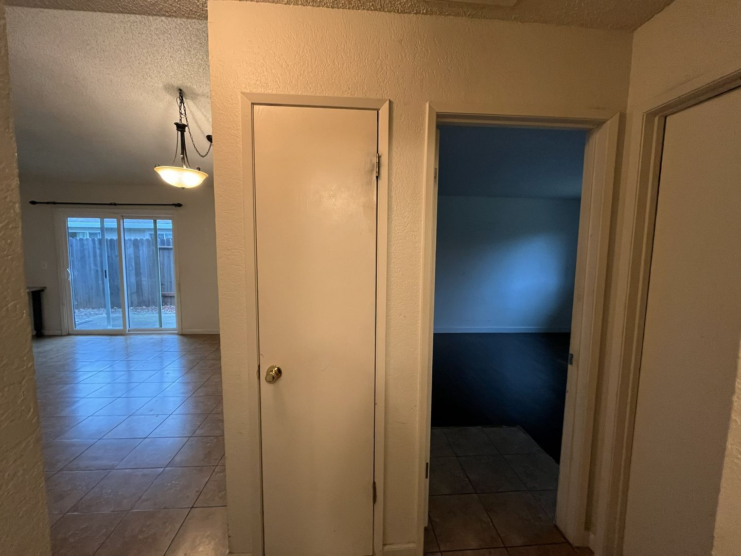 4945 Travertine Circle - Sacramento - California - 2 bed, 1 bath rental property