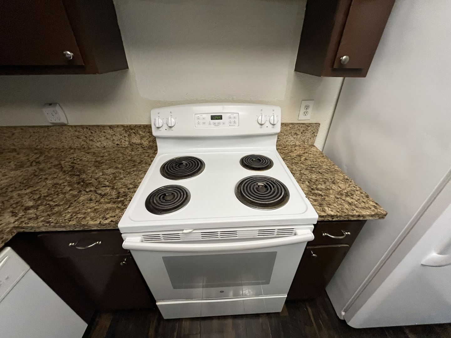 4945 Travertine Circle - Sacramento - California - 2 bed, 1 bath rental property