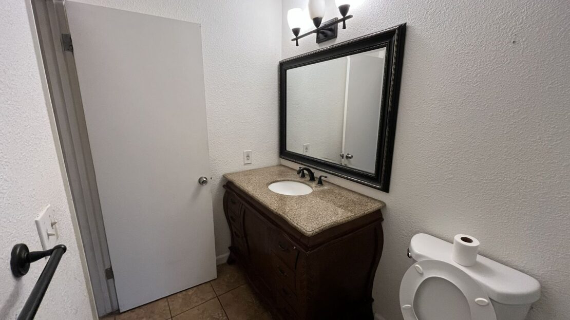 4945 Travertine Circle - Sacramento - California - 2 bed, 1 bath rental property