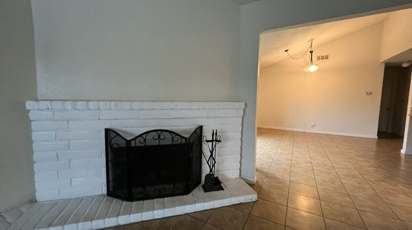 4945 Travertine Circle - Sacramento - California - 2 bed, 1 bath rental property