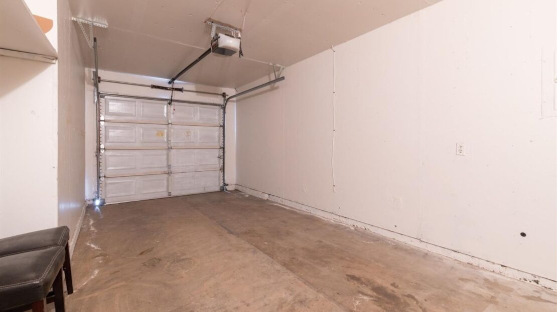 4945 Travertine Circle - Sacramento - California - 2 bed, 1 bath rental property