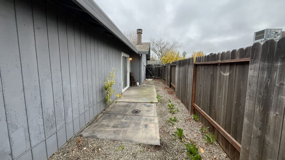 4945 Travertine Circle - Sacramento - California - 2 bed, 1 bath rental property