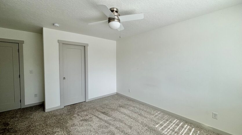 502 NW 28th Court - Redmond - Oregon - 3 bed, 2.5 bath rental property