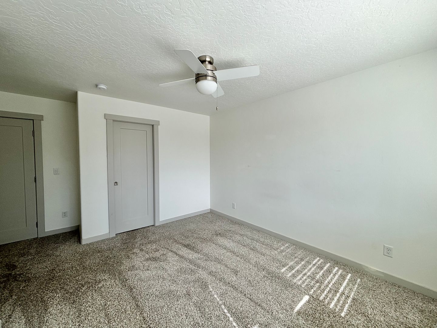 502 NW 28th Court - Redmond - Oregon - 3 bed, 2.5 bath rental property