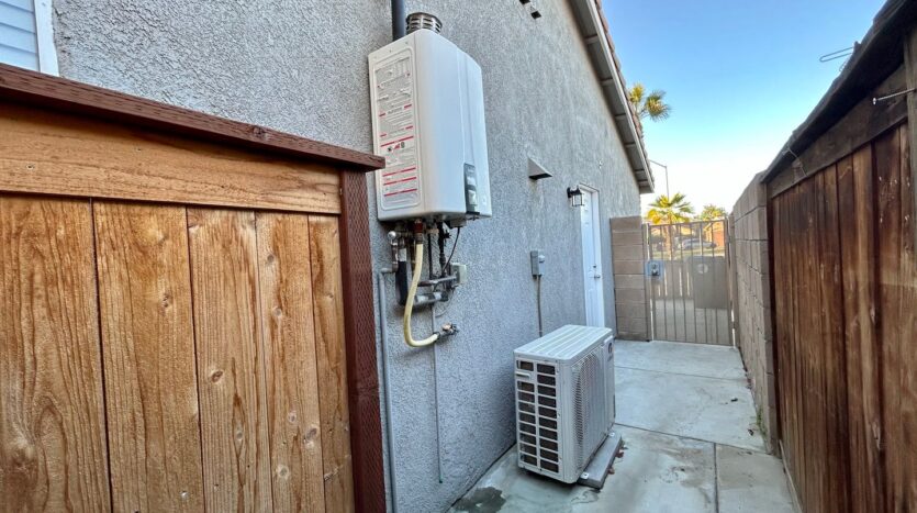 50540 Jalisco Ave - 02 - Coachella - California - 1 bed, 1 bath rental property