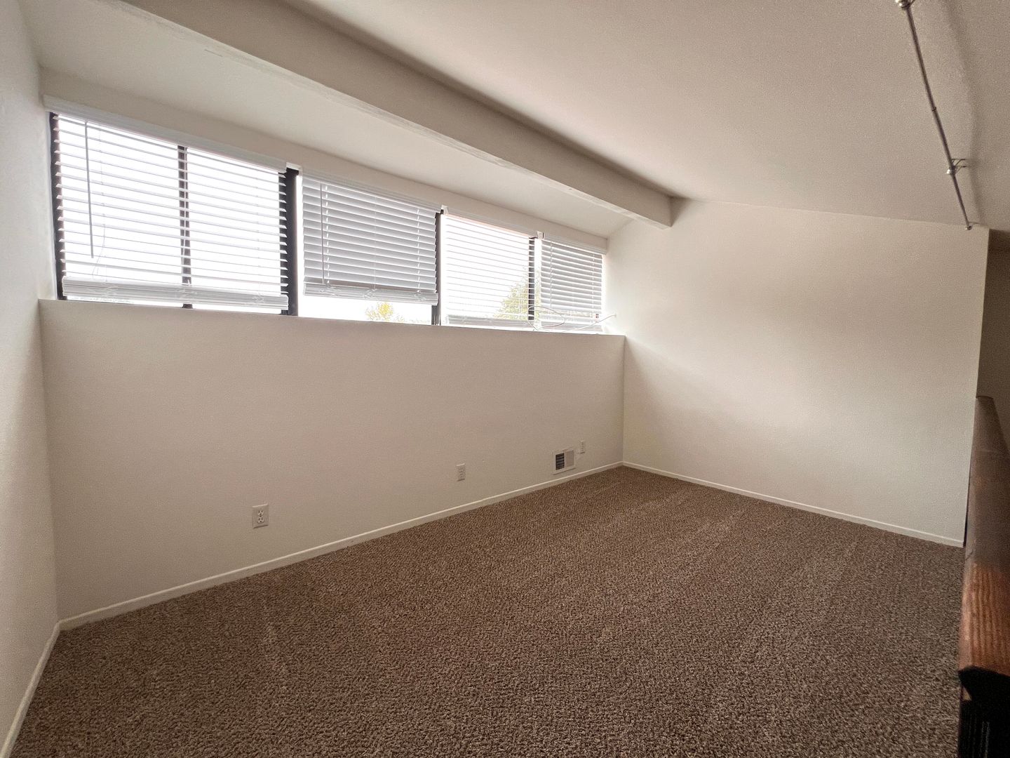 5086 Alder - Irvine - California - 2 bed, 2 bath rental property