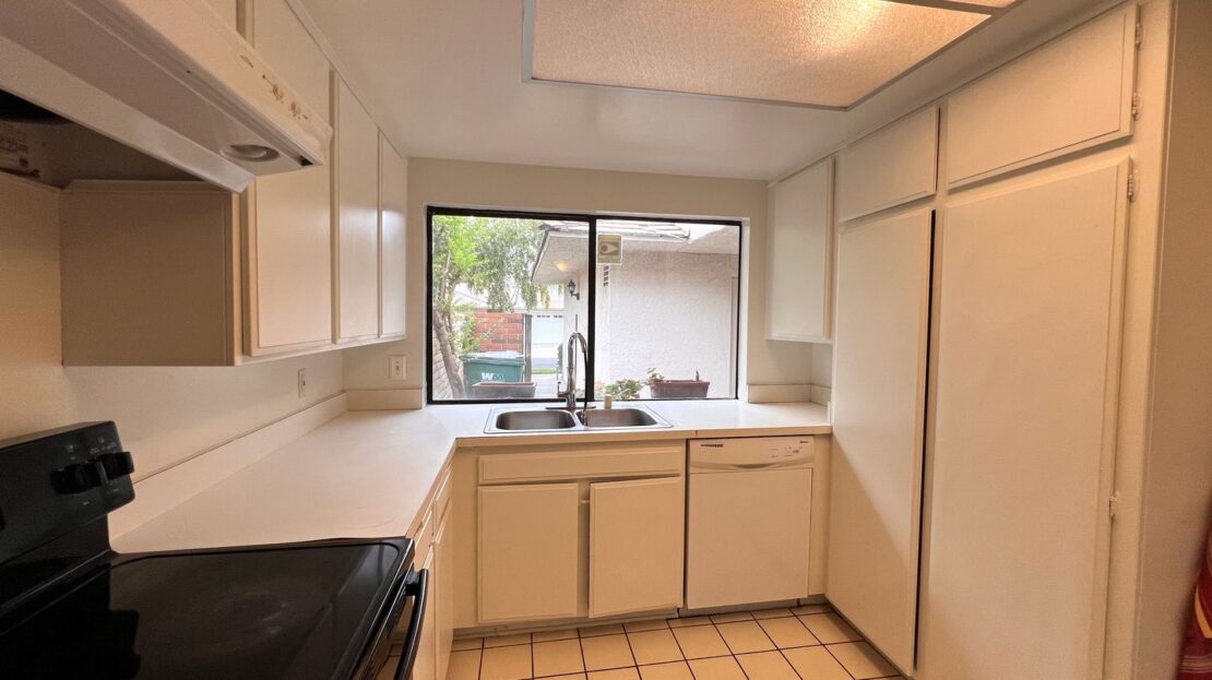 5086 Alder - Irvine - California - 2 bed, 2 bath rental property