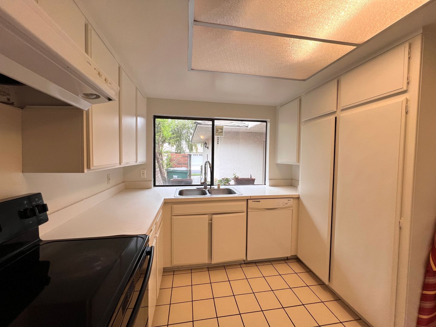 5086 Alder - Irvine - California - 2 bed, 2 bath rental property