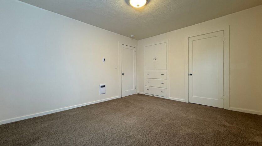 513 NE Irving   Unit 1 - Bend - Oregon - 2 bed, 1 bath rental property