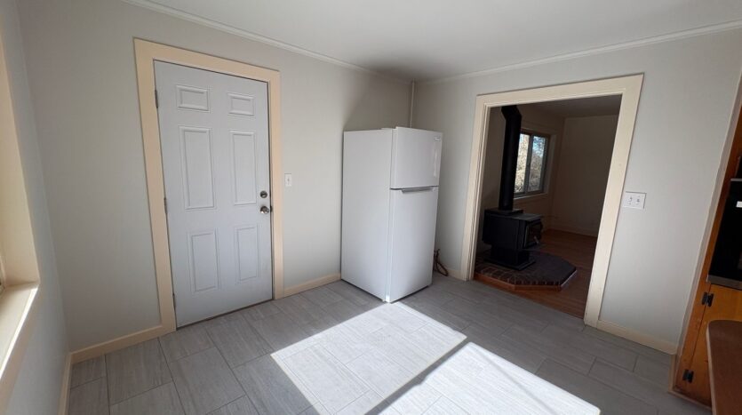513 NE Irving   Unit 1 - Bend - Oregon - 2 bed, 1 bath rental property