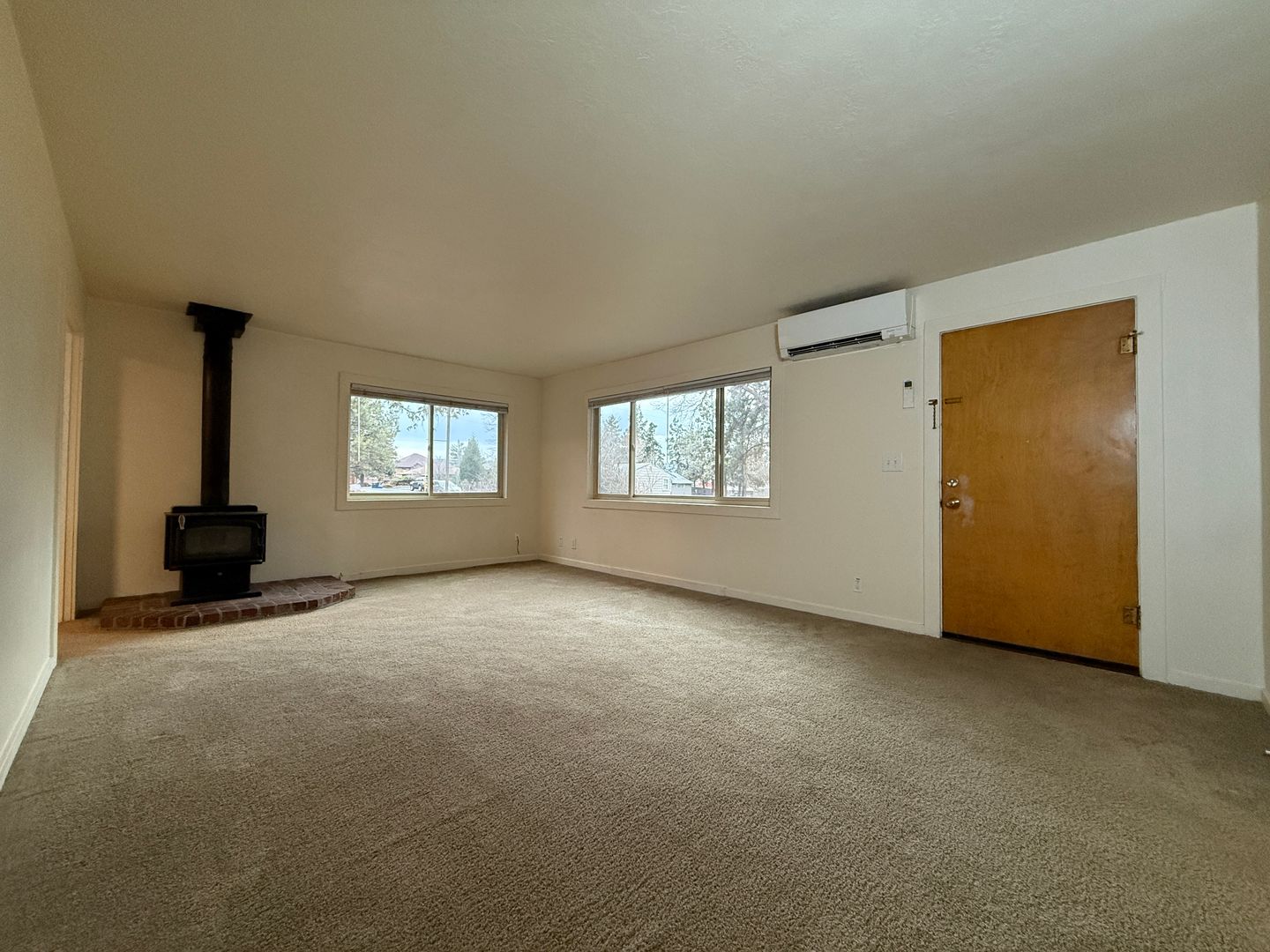 513 NE Irving   Unit 1 - Bend - Oregon - 2 bed, 1 bath rental property