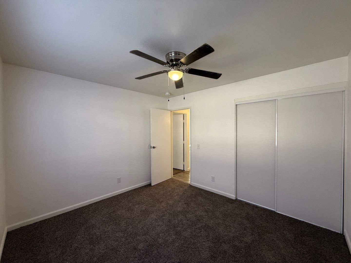 524 E. Ave Q12 - Unit 12 - Palmdale - California - 2 bed, 1 bath rental property