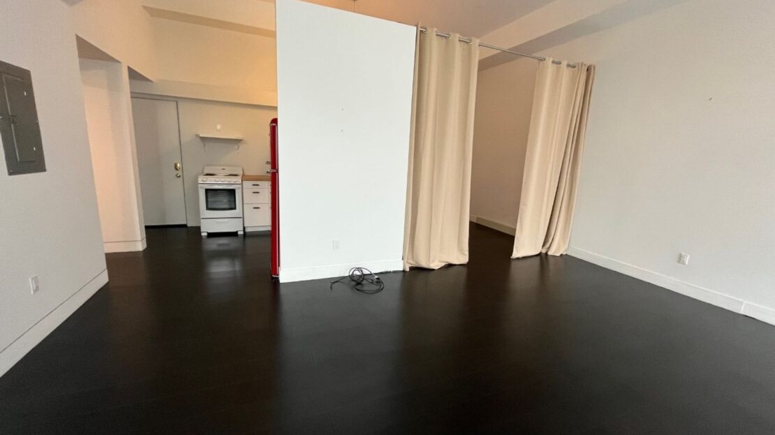 5304 San Pablo Ave APT A - Oakland - California - 1 bath rental property