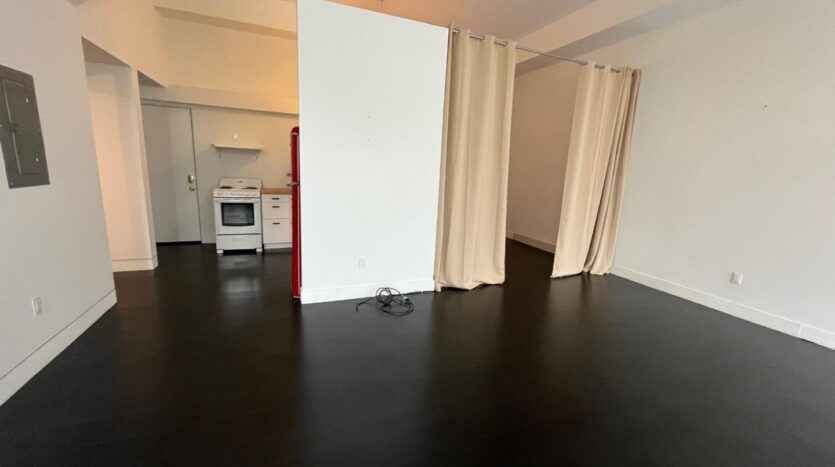 5304 San Pablo Ave APT A - Oakland - California - 1 bath rental property