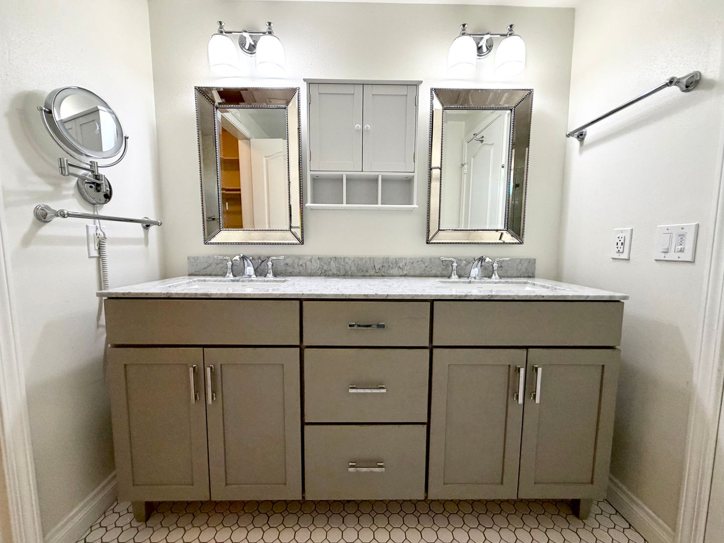 5328 Francisca Way - Agoura Hills - California - 3 bed, 3 bath rental property