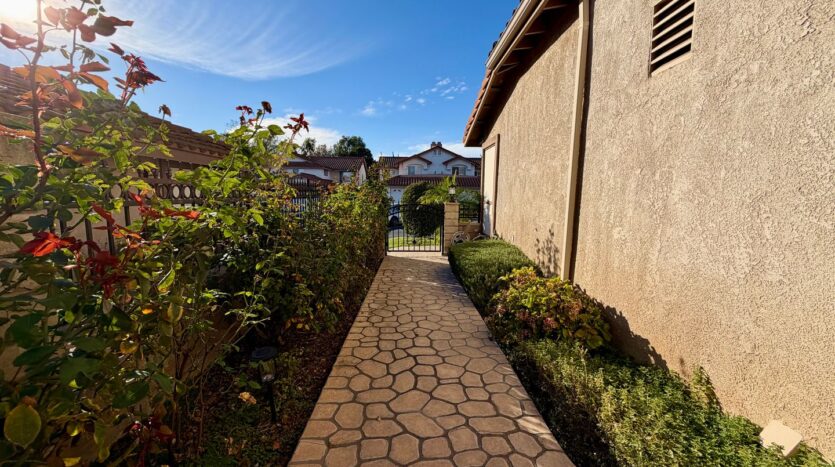 5328 Francisca Way - Agoura Hills - California - 3 bed, 3 bath rental property