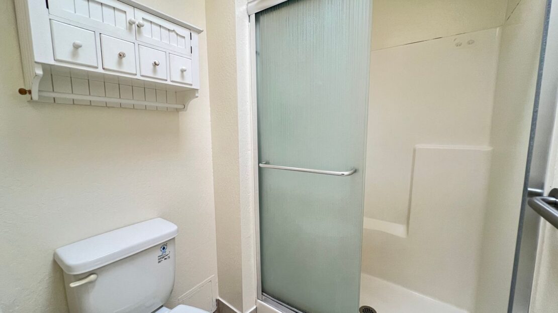 5563 Sonoma Dr - Pleasanton - California - 3 bed, 2 bath rental property